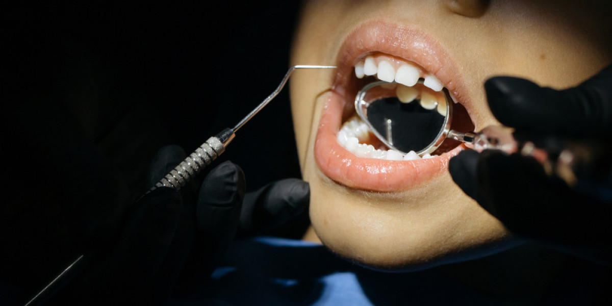 Uptown Oakville Dentistry: Comprehensive Dental Care with a Personal Touch